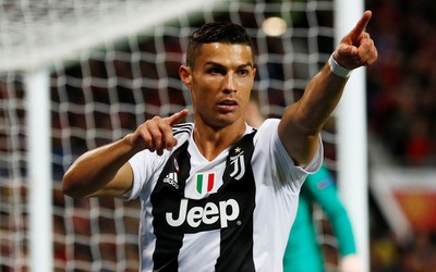 冠竞体育动态-乌兹别克斯坦队门将超神扑救集锦